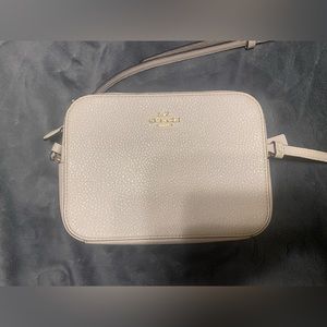 White coach purse & card holder